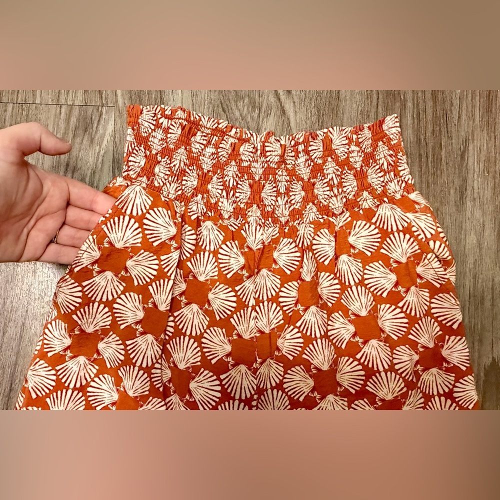 Maeve by Anthropologie Saria Wide Leg Smocked Waist Pants- Sea Shell - Picture 4 of 6